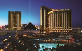 Mandalay Bay Hotel In Vegas 5*